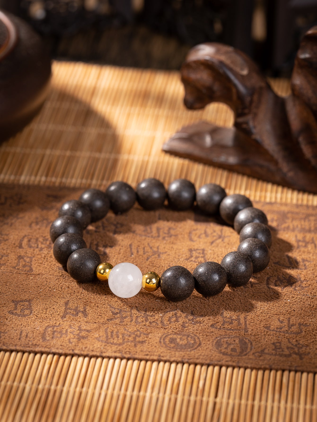 Minimal Water Energy Bracelet - QIARA Energy Ritual