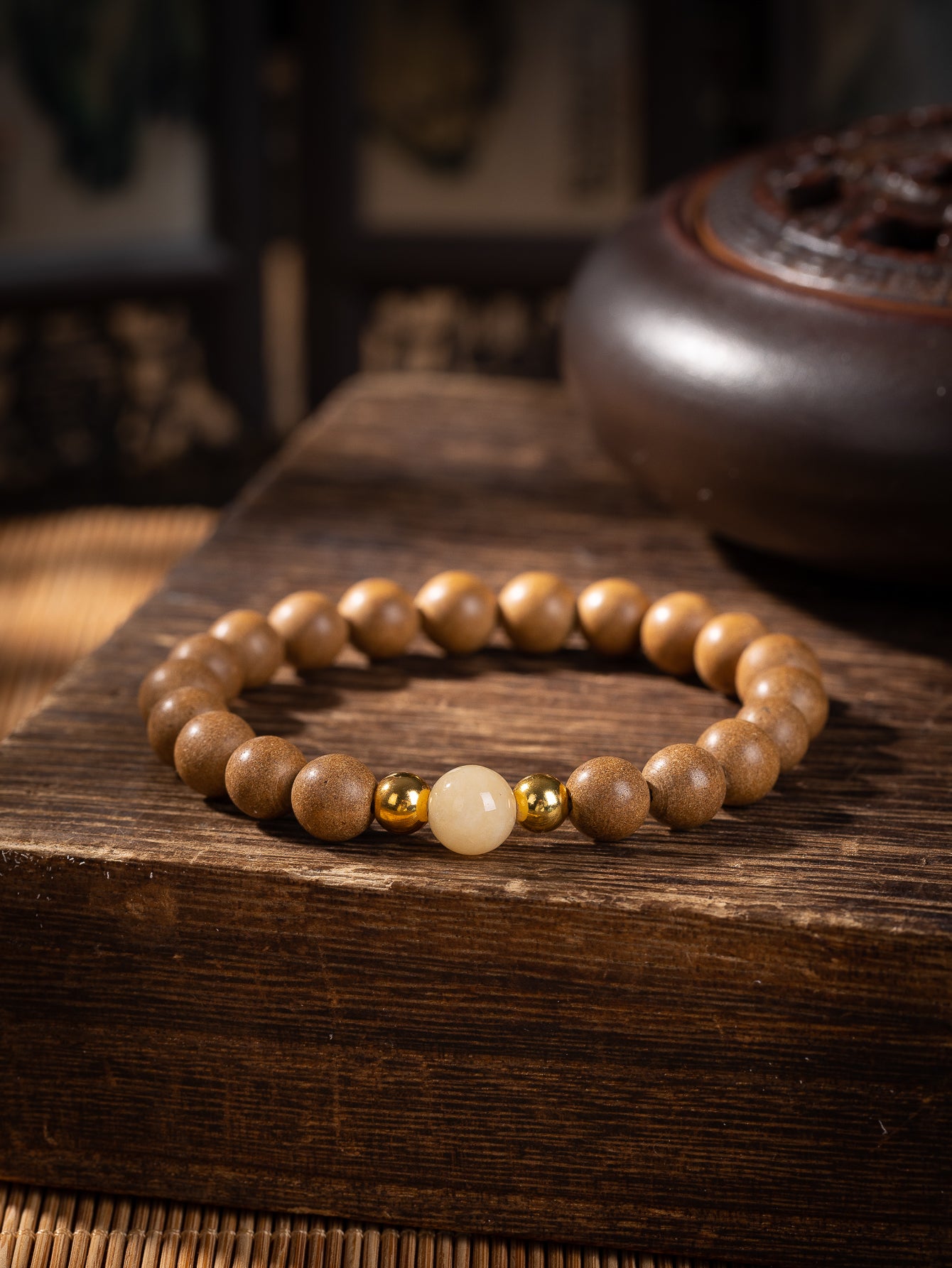 Minimal Metal Energy Bracelet - QIARA Energy Ritual